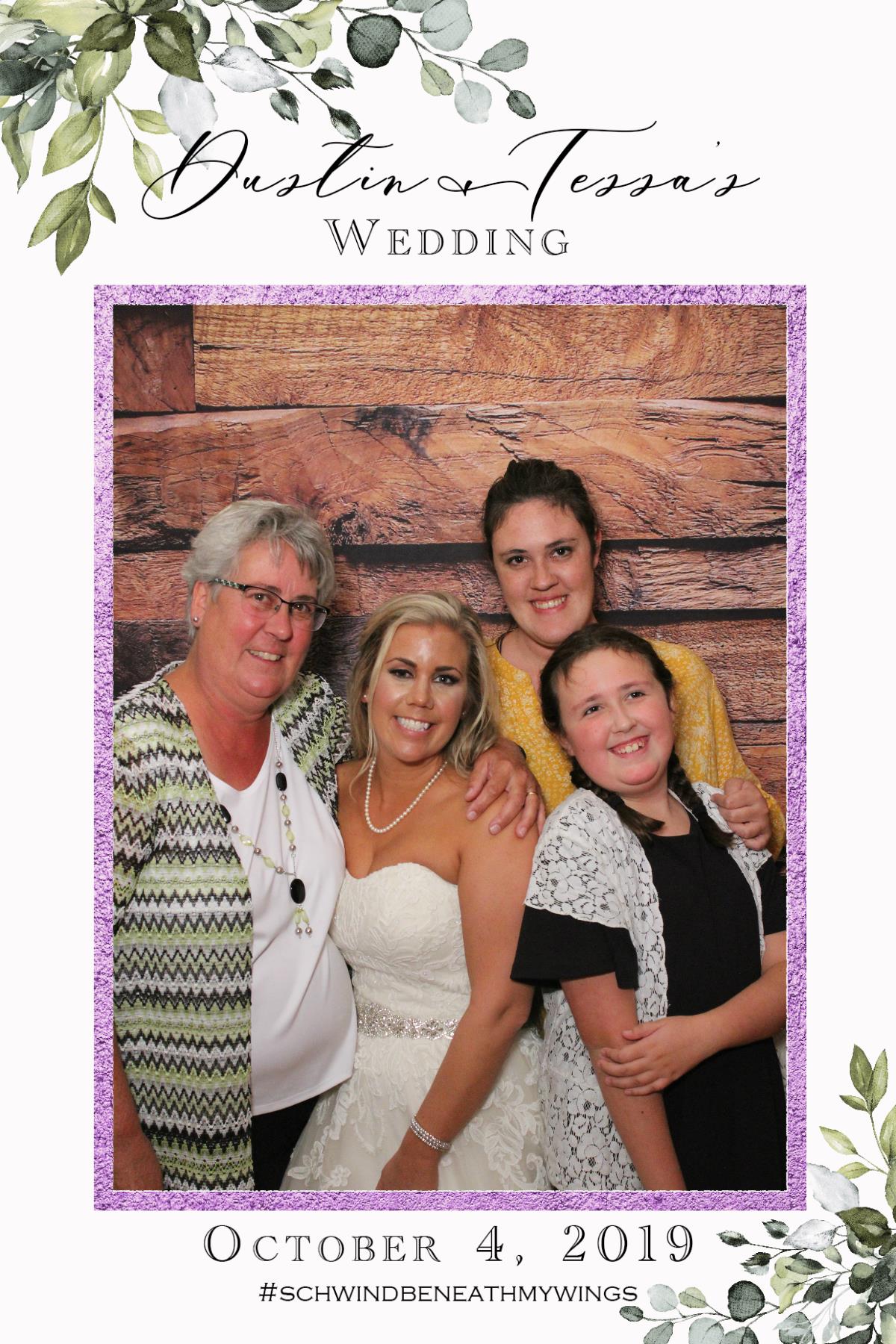 Dustin & Tessa's Wedding | View more photos from the event at gallery.mainemagicmirror.com/u/MaineMagicMirror/Dustin-Tessas-Wedding